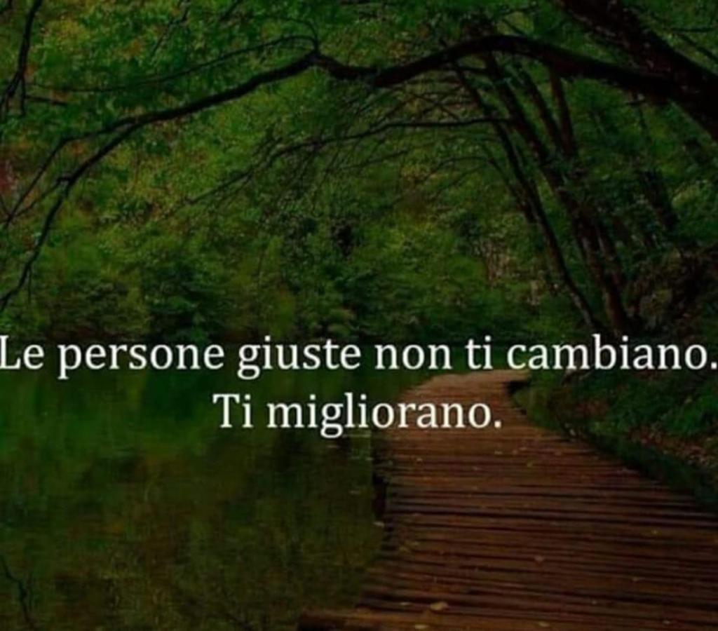 Alice Nel Paese Delle Meraviglie Gavardo Exterior foto